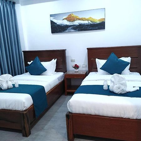 Panda Guest House Coron Exterior foto